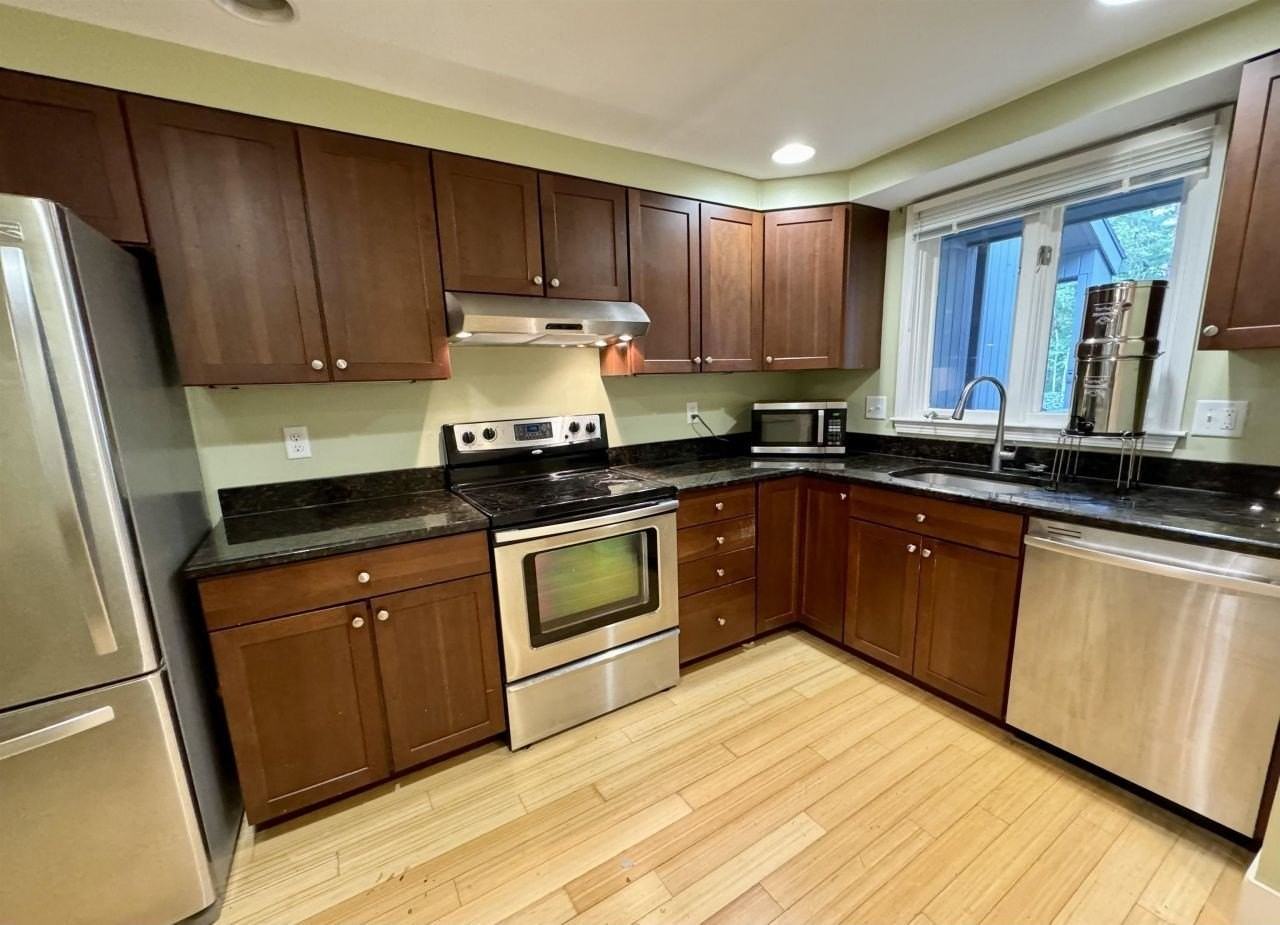 34 Brookside Dr - Photo 2 of 17