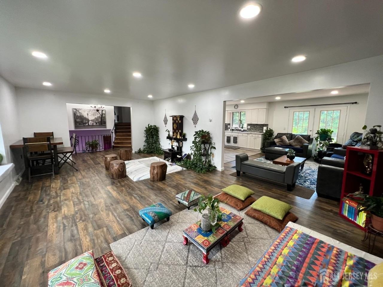 200 Old Forge Rd - Photo 3 of 39