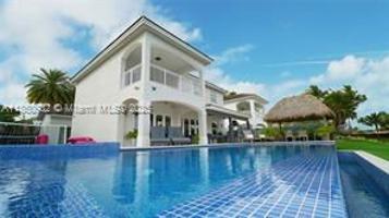 featured image of 7031 Nw 113th Ct