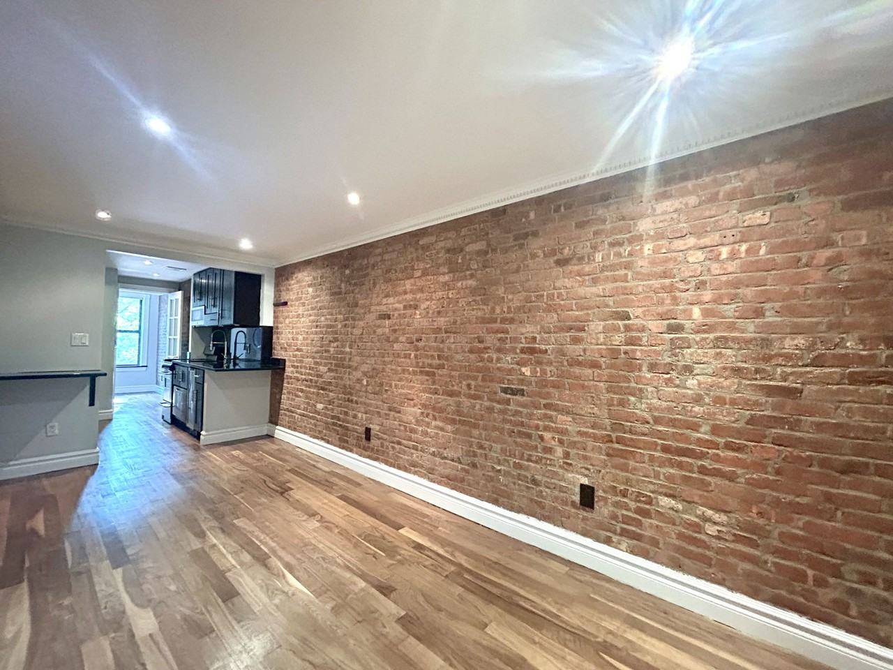 E 12th St #22 - Photo 2 of 8