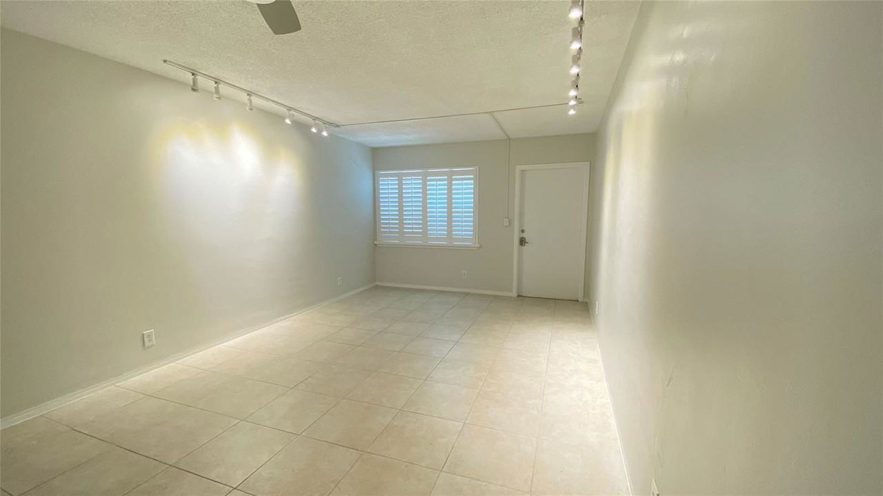 660 Cypress Lake Blvd #K14 - Photo 3 of 7