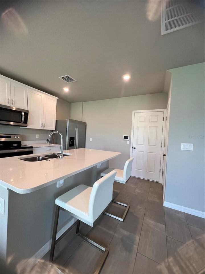 582 Amadoras Way - Photo 7 of 22