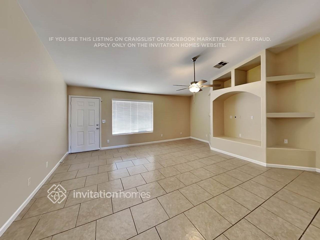 11690 N 79th Dr - Photo 3 of 15