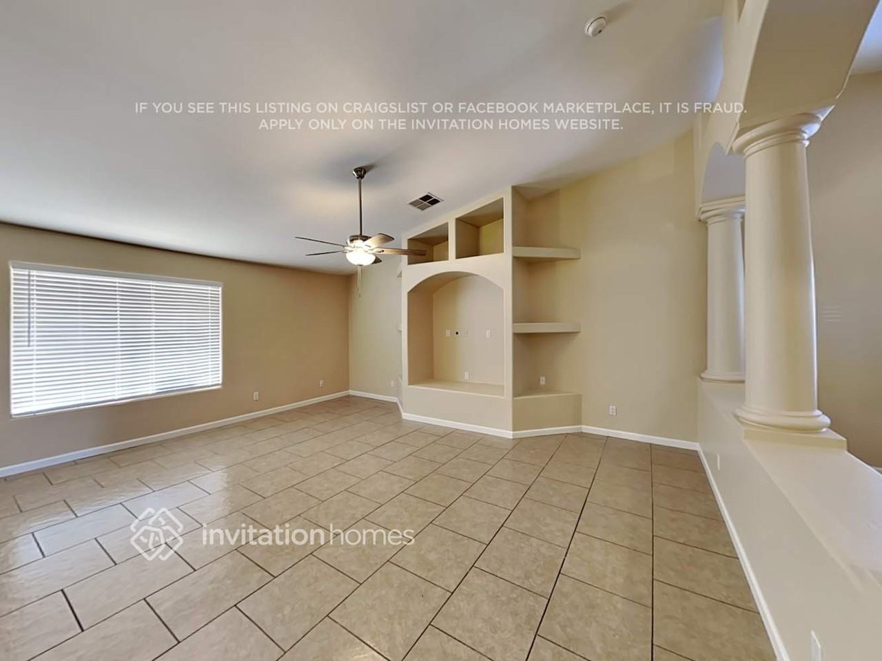 11690 N 79th Dr - Photo 4 of 15