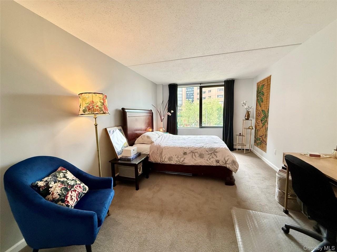 4 Martine Ave #203 - Photo 6 of 18