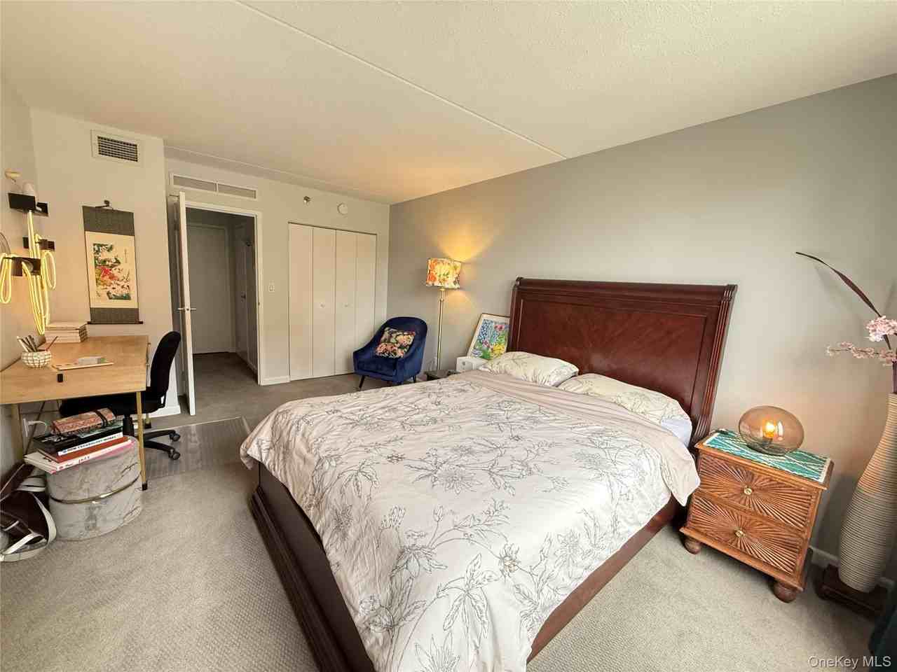 4 Martine Ave #203 - Photo 7 of 18