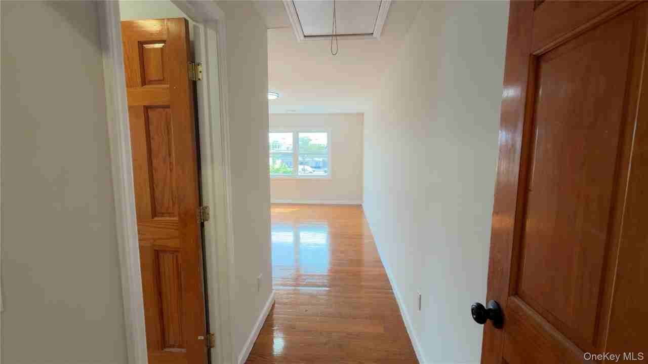 134 W Chester St - Photo 5 of 28