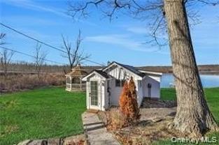 54 Old South Plank Rd - Photo 1 of 1