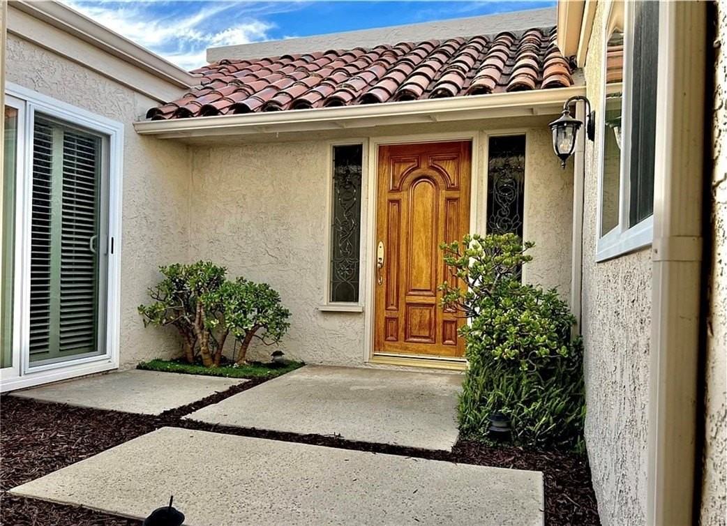 882 W Highpoint Dr - Photo 3 of 13