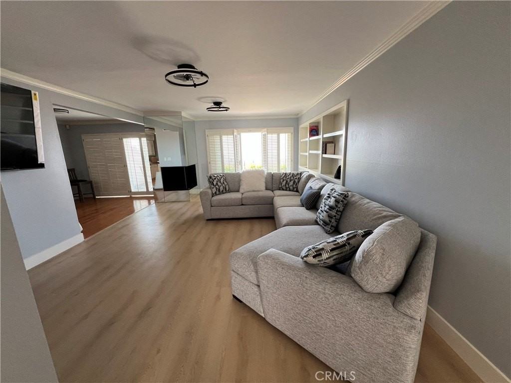 882 W Highpoint Dr - Photo 5 of 13