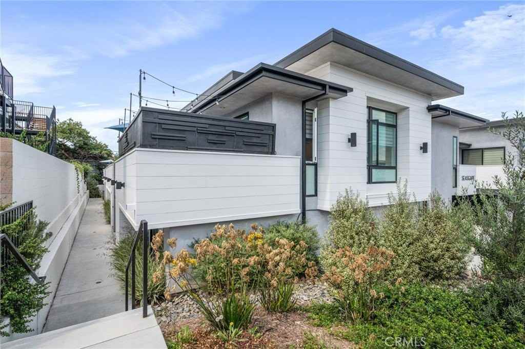 151 Paseo De La Concha #A - Photo 3 of 32