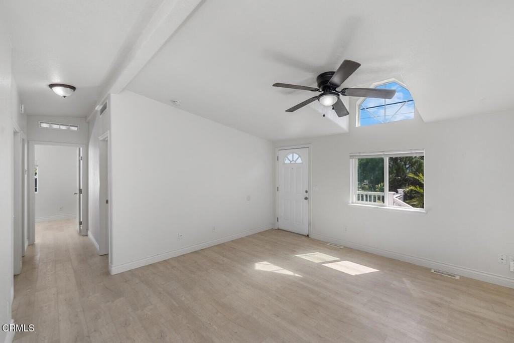 155 Mesa Dr - Photo 6 of 14