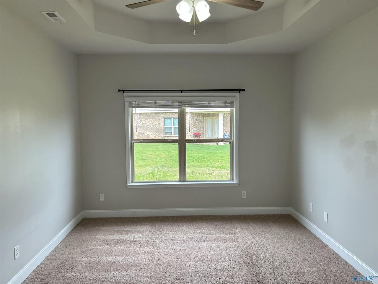 121 Balboa Rd - Photo 5 of 15