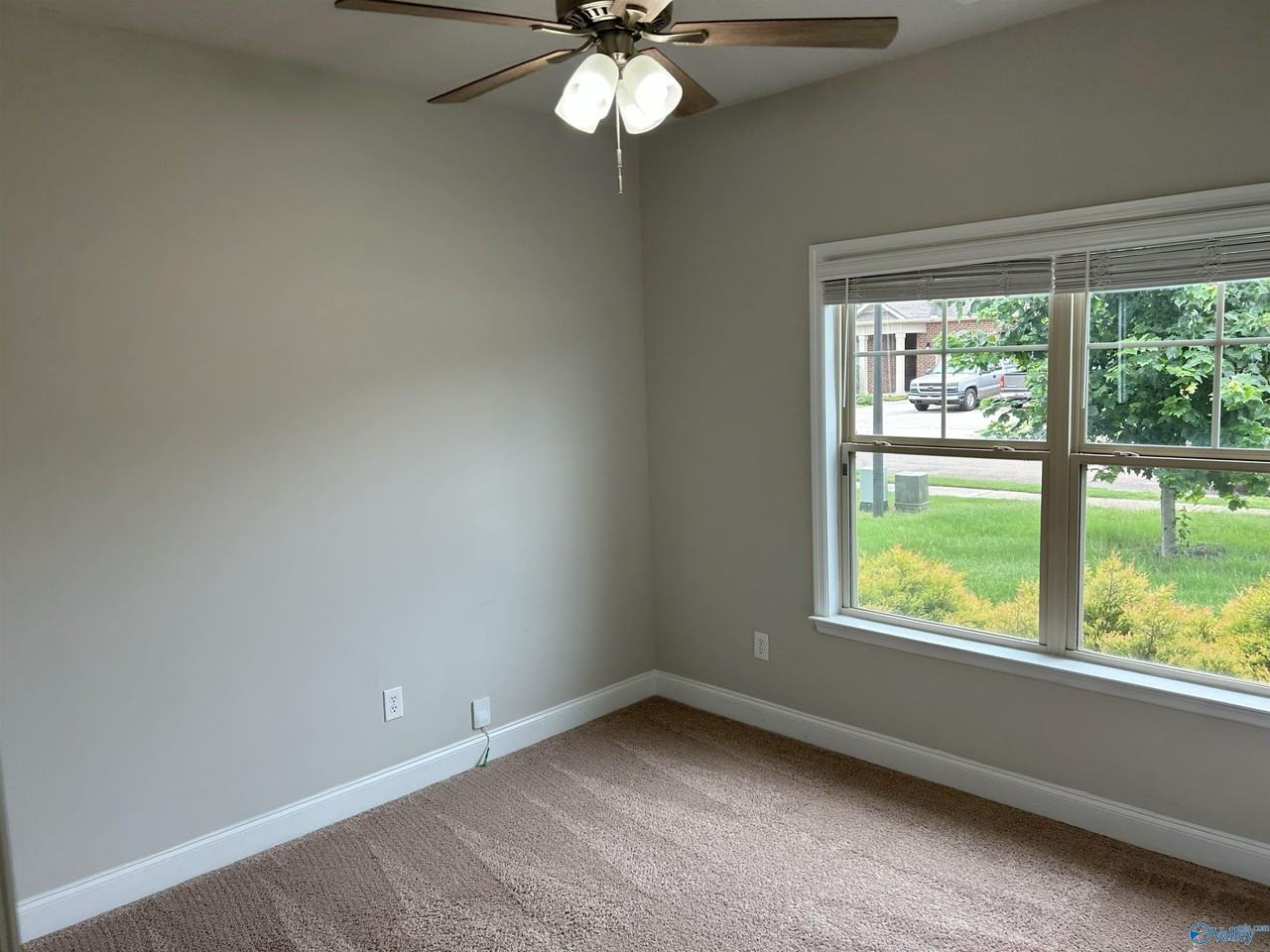 121 Balboa Rd - Photo 7 of 15