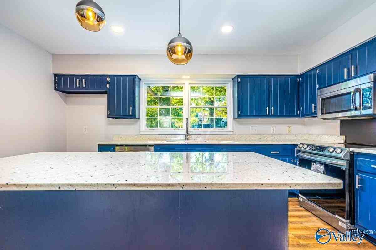 7605 Fleming Hills Dr Sw - Photo 7 of 40