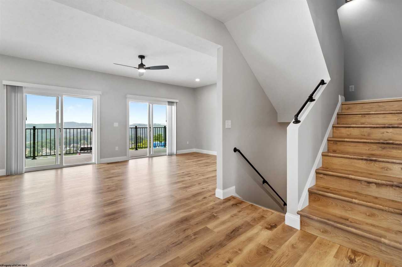 258 Horizon View Rd - Photo 4 of 50