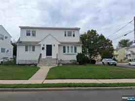 426 Steinway Rd - Photo 1 of 1