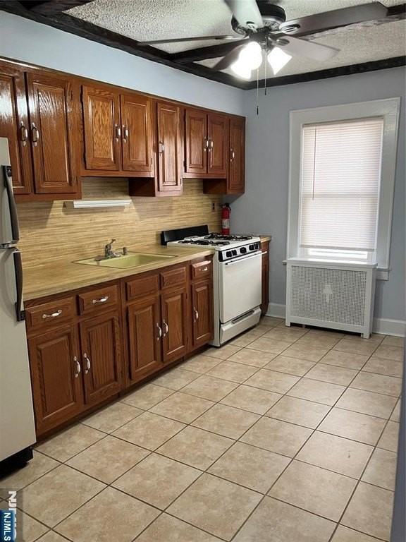 490 Washington Ave 2nd Fl - Photo 7 of 13