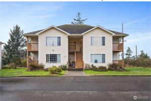 featured image of 671 Sunset Ave Ne