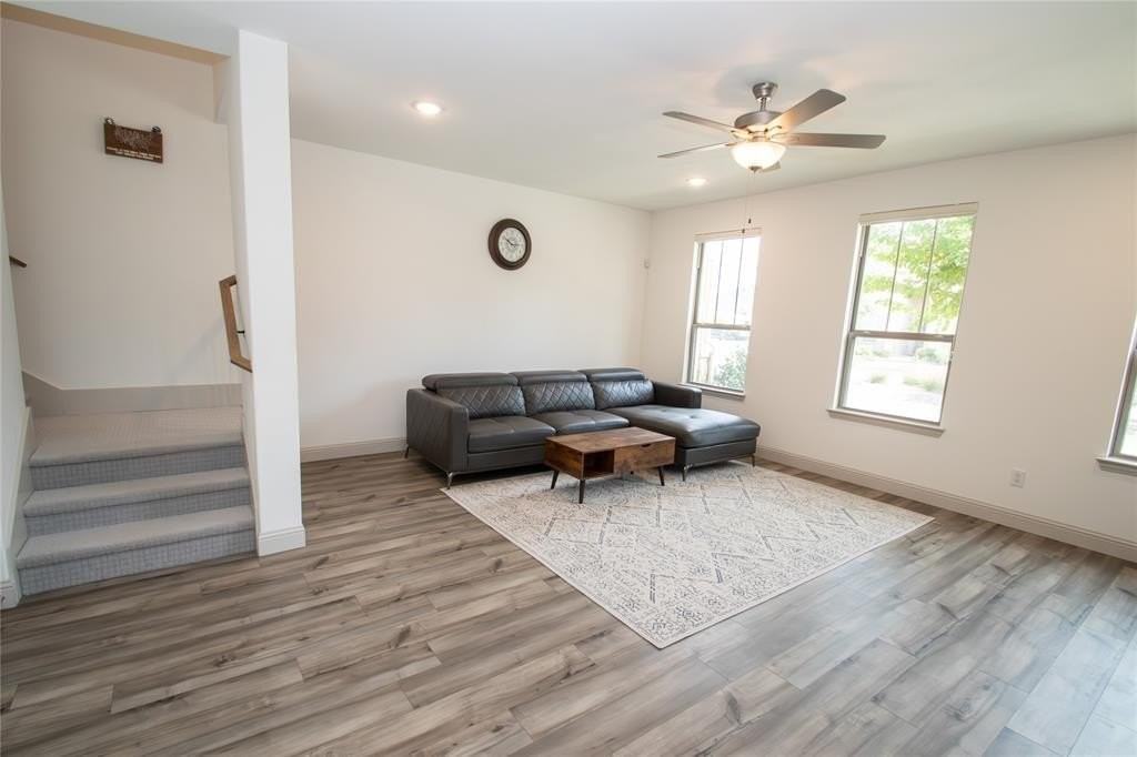 4538 Cypress Thorn Dr - Photo 3 of 18