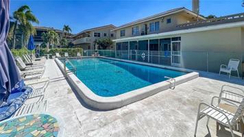 featured image of 2115 Ne 42nd Ct #105N