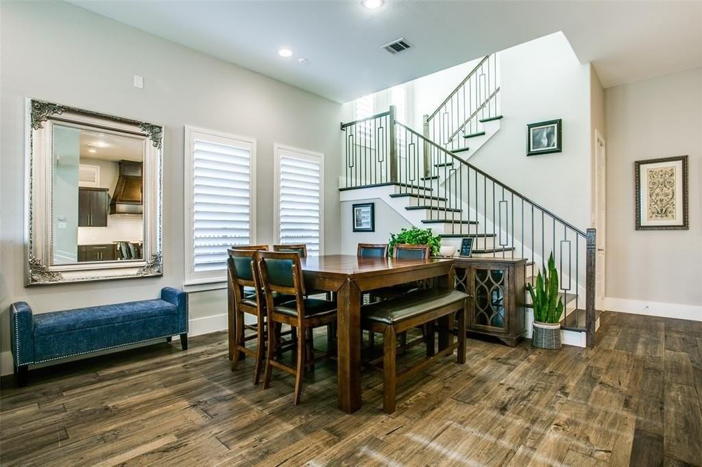 6125 Preserve Dr - Photo 7 of 25