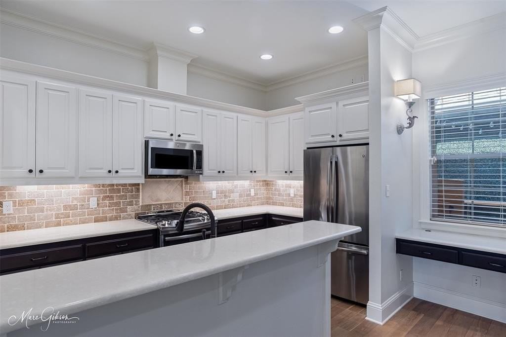 1930 Chestnut Park Ln - Photo 6 of 21