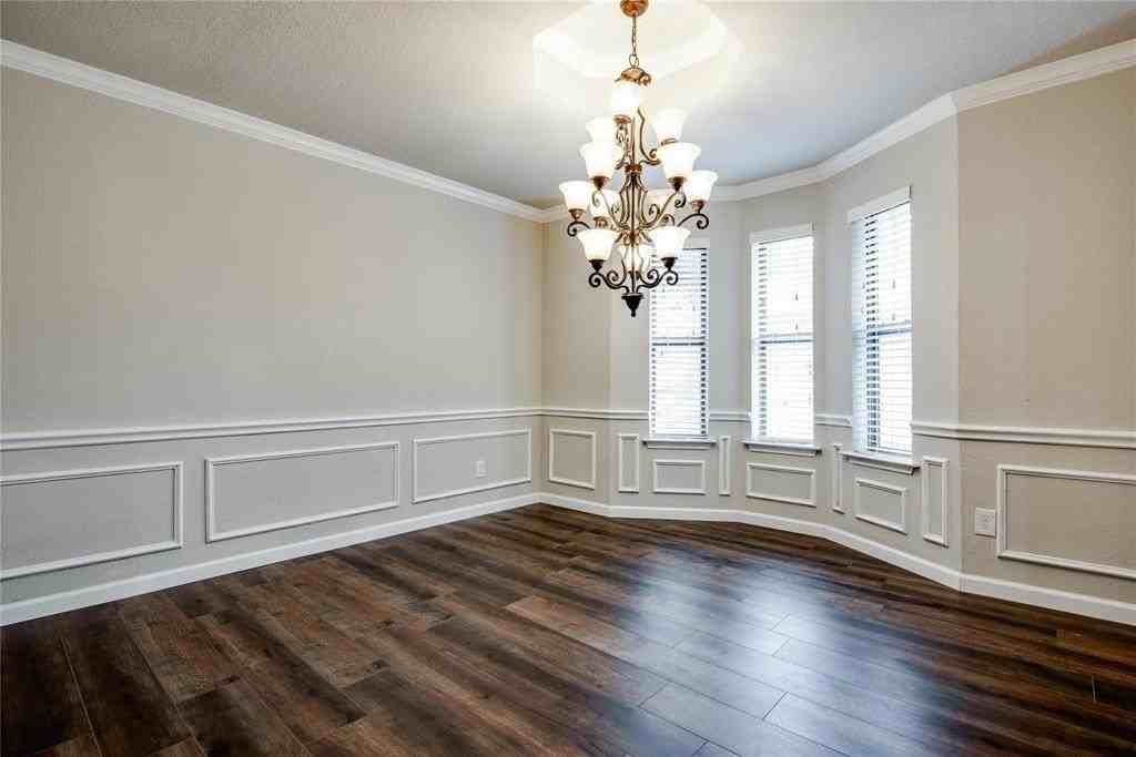 8966 Hialeah Cir S - Photo 7 of 24