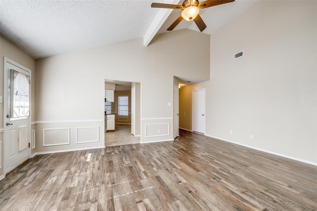 5307 Cody Dr - Photo 5 of 25