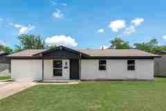 1650 Bending Oaks Trl - Photo 1 of 1