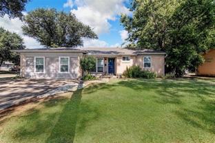 614 Blueberry Ln - Photo 1 of 1