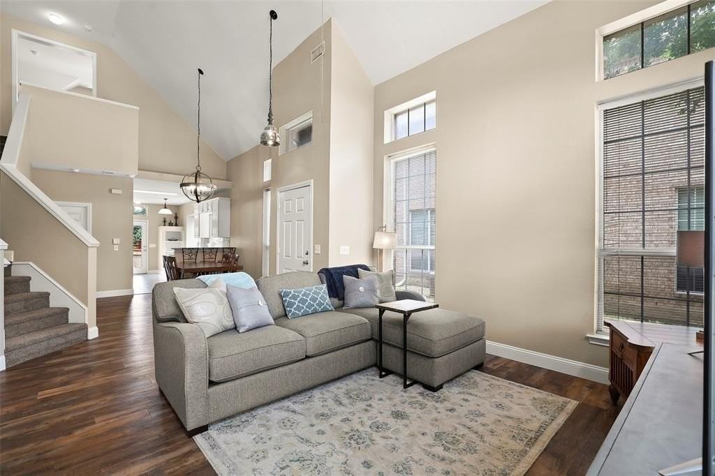 11546 Fountainbridge Dr - Photo 6 of 36