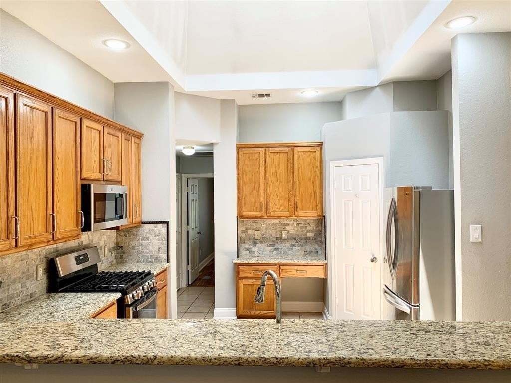 2012 Piper Dr - Photo 7 of 27