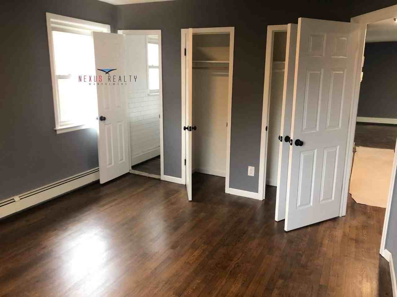 Astoria Blvd N & 75th Street #3 - Photo 3 of 11