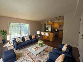 4700 Roanoke Pkwy #204 - Photo 1 of 1