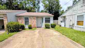 8264 Continental Ct - Photo 1 of 1