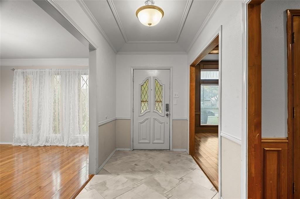 2417 La Vida Pl - Photo 3 of 21