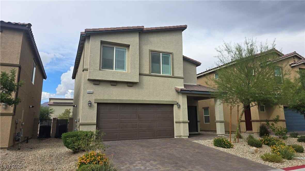 4494 Lantern Point Avenue - Photo 4 of 35