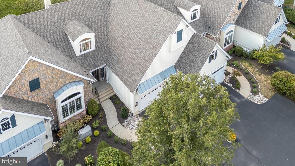 5812 Hickory Hollow Ln - Photo 7 of 50