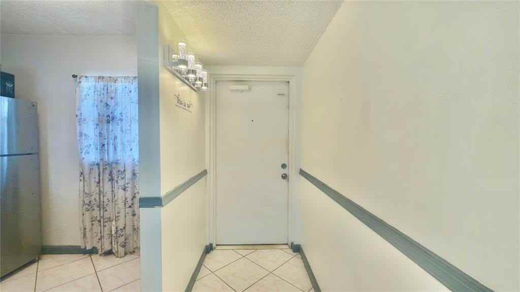 9340 Lagoon Pl #403 - Photo 5 of 50