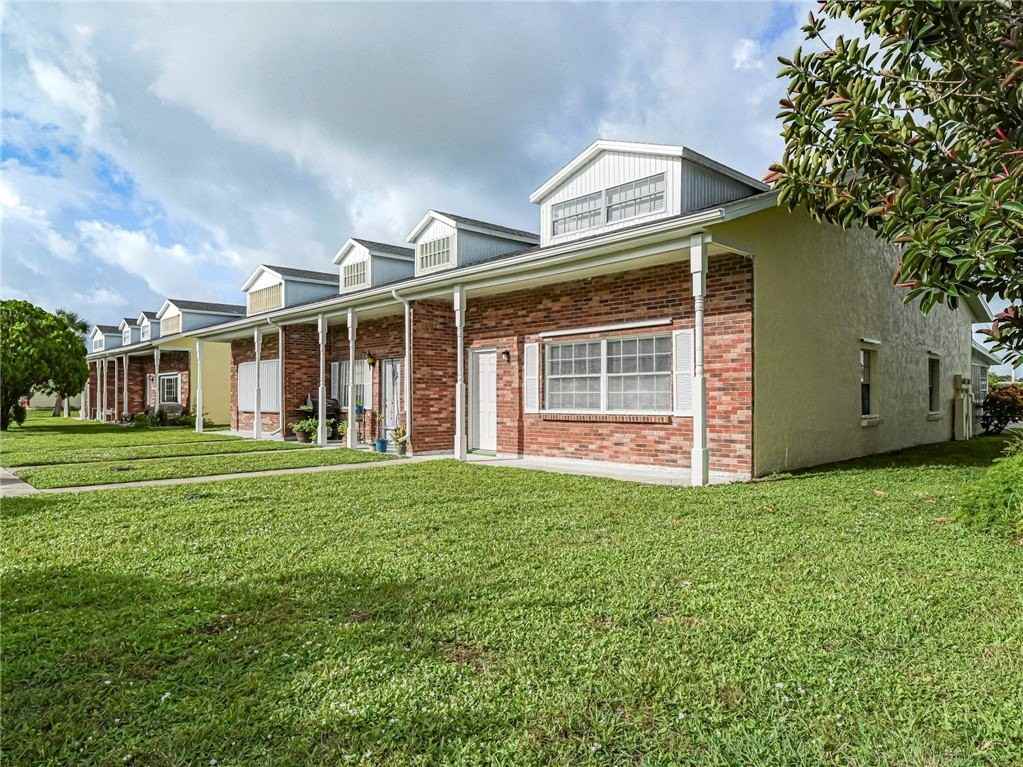 8520 Us Highway 1 Apt H12 #H12 - Photo 2 of 35