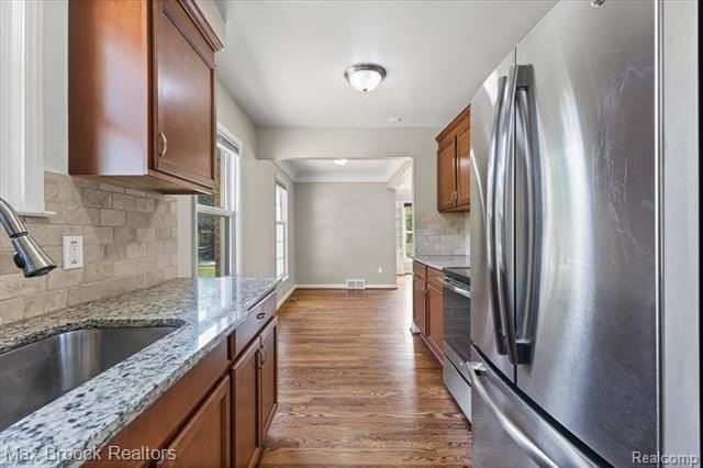 13710 Balfour St - Photo 7 of 19