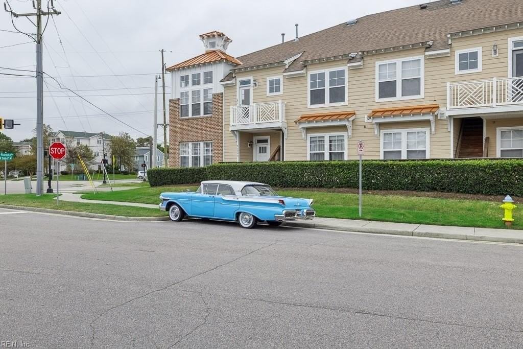 3704 Vintage Pointe Pl - Photo 4 of 43