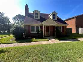 245 Loch Cir - Photo 1 of 1