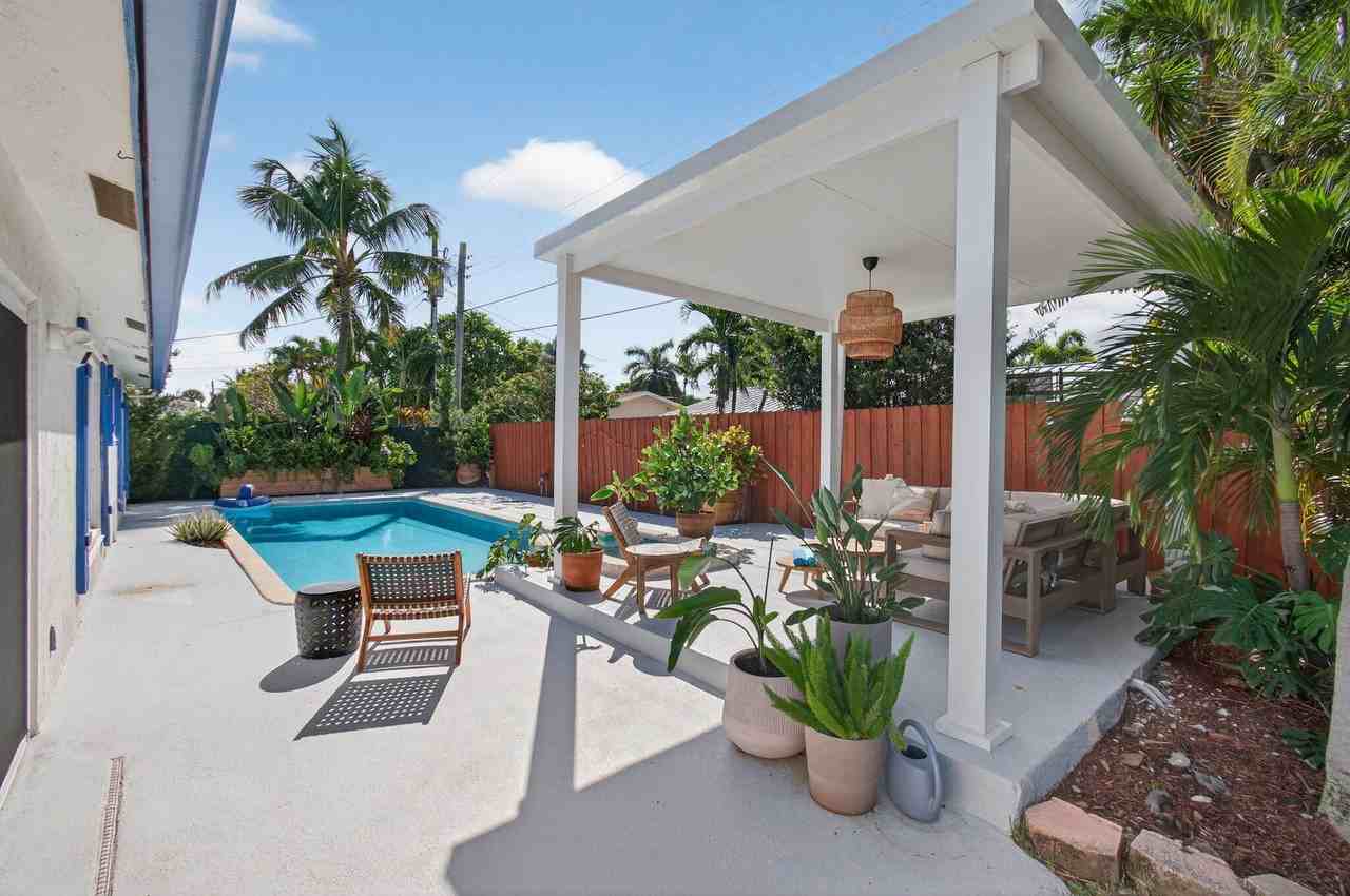 802 Mallard Dr - Photo 5 of 50