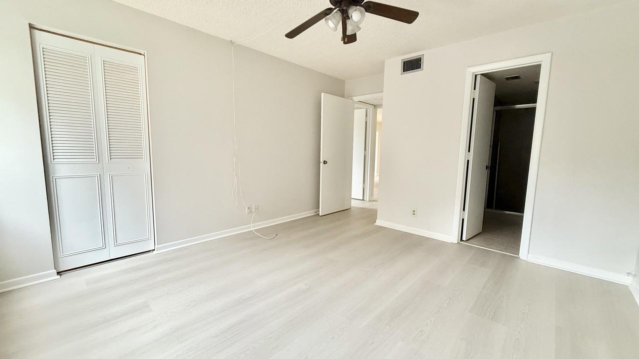 4857 Sable Pine Cir #D2 - Photo 5 of 6