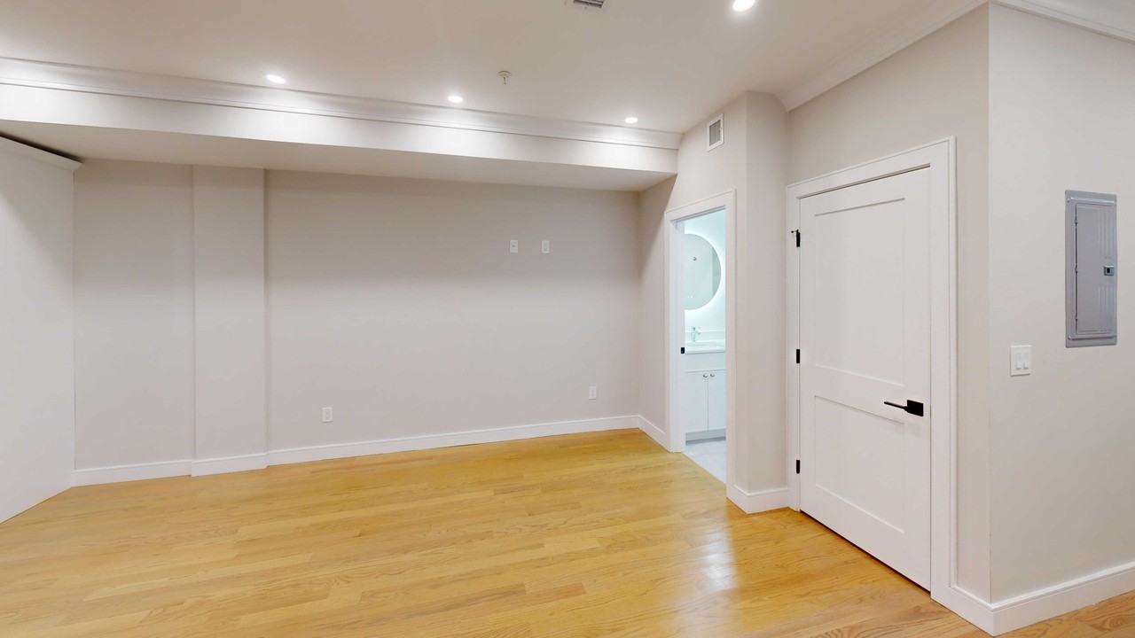 Tremont St - Photo 6 of 14