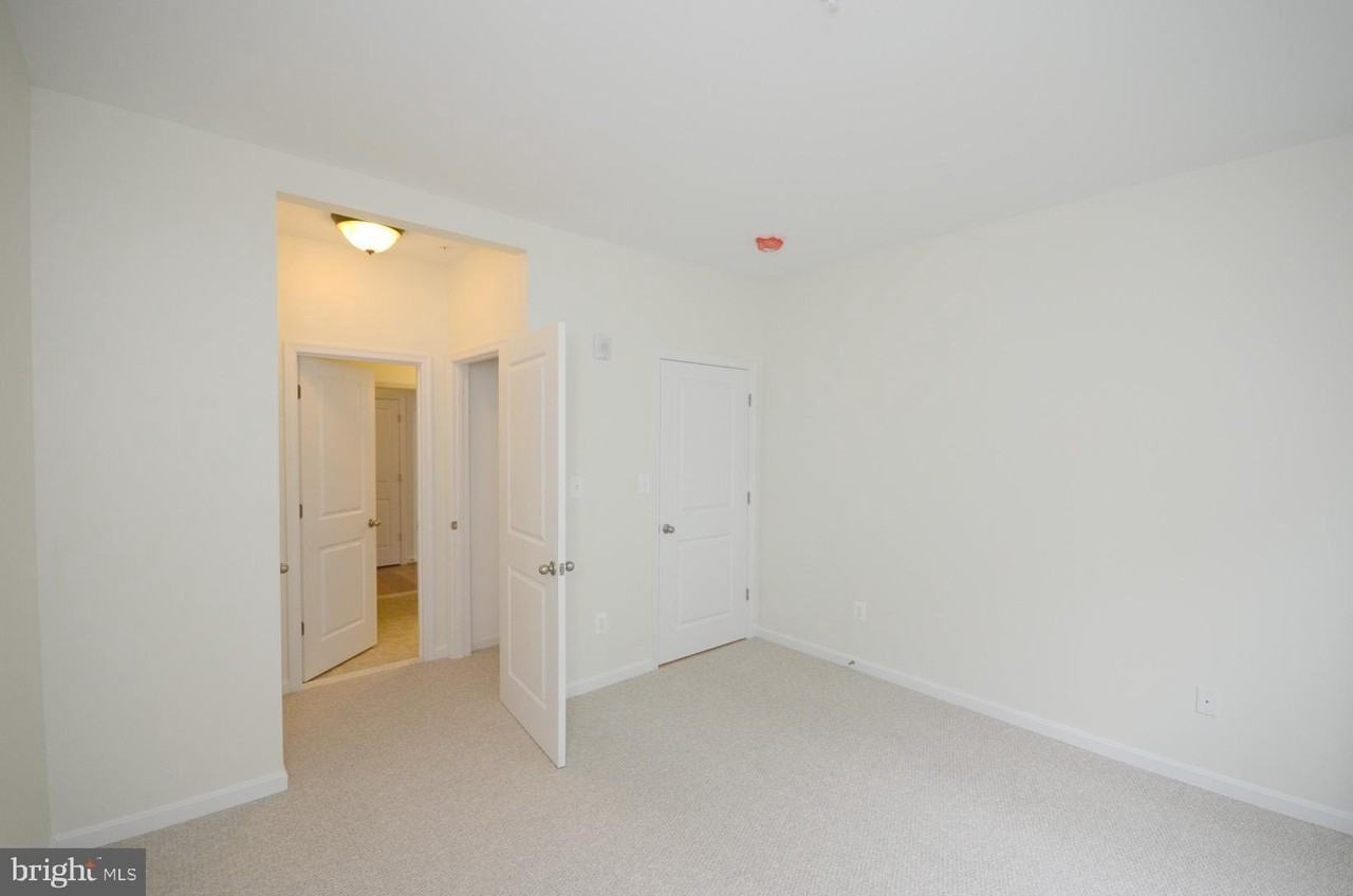 3527 Piney Woods Pl Apt H002 #H002 - Photo 7 of 32