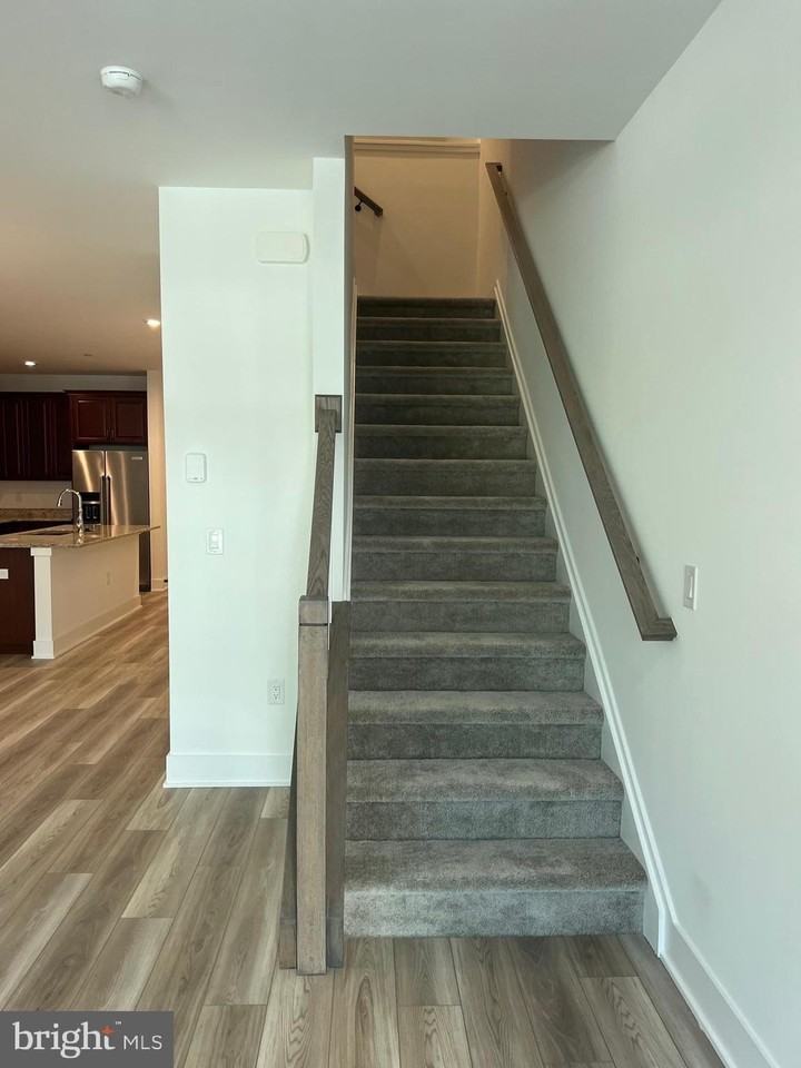 10106 Donatello Drive - Photo 7 of 22