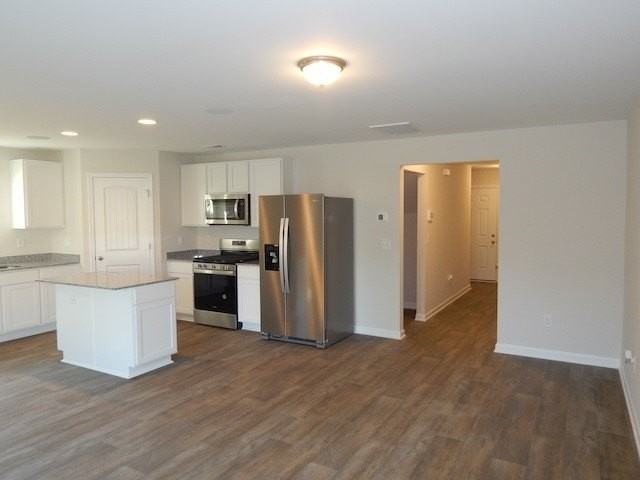 247 Wimbledon Way - Photo 7 of 29